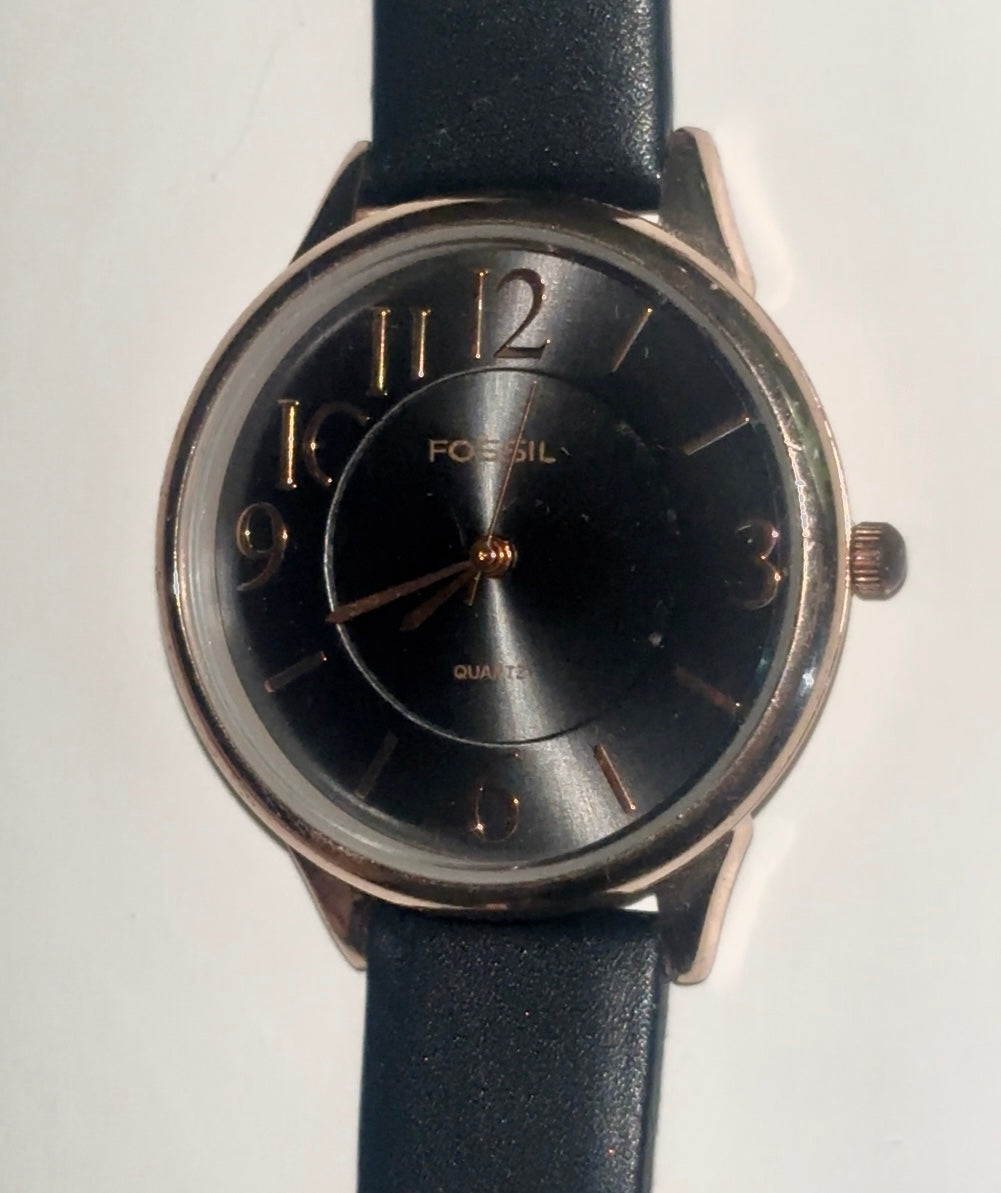 Ladies fossil, quartz, black rose gold accent