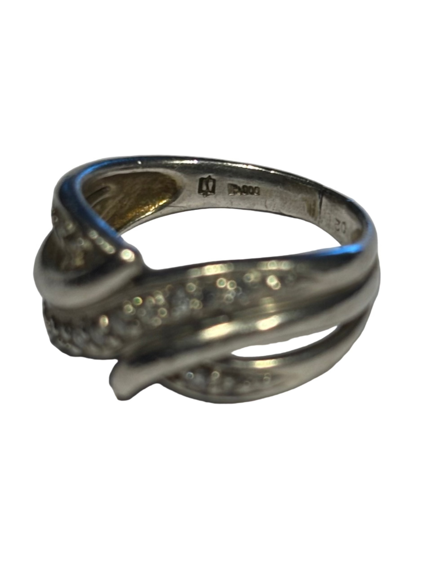 900 platinum and natural diamond ladies ring