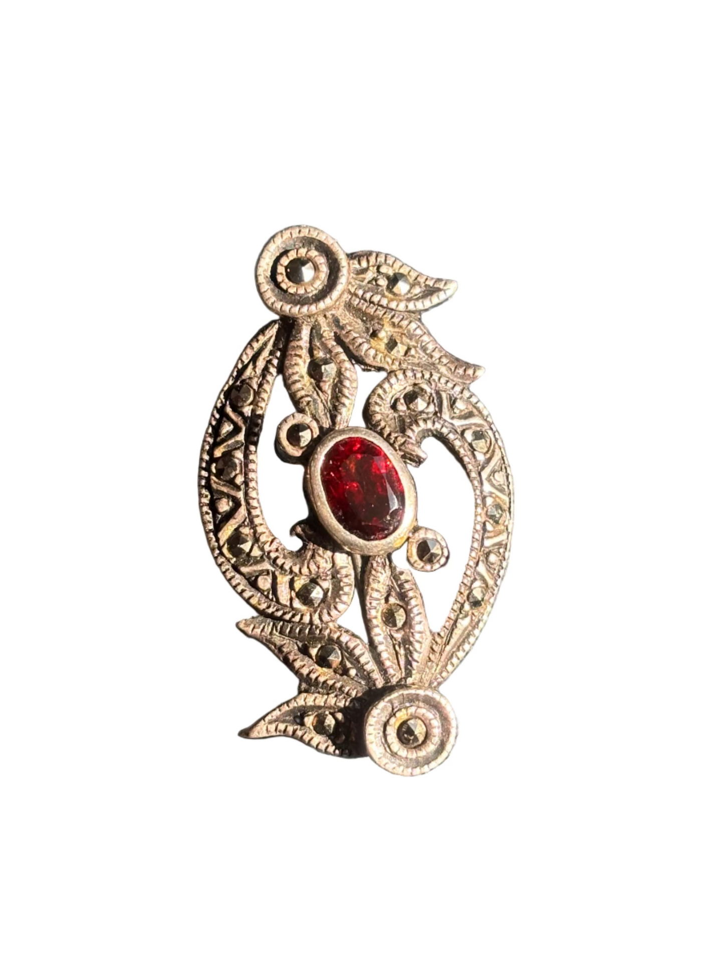 Garnet Brooch filigree set in sterling silver